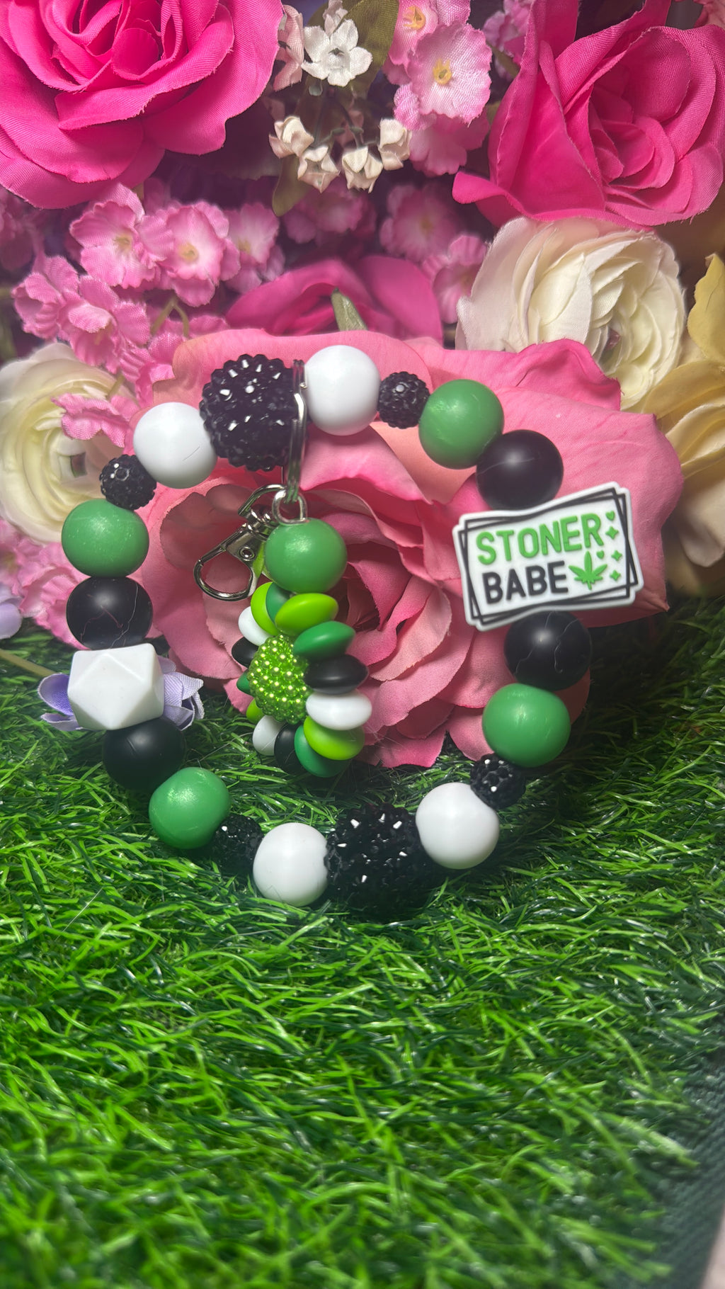 Stoner 2n1 Wristlet/Flower poise keychain