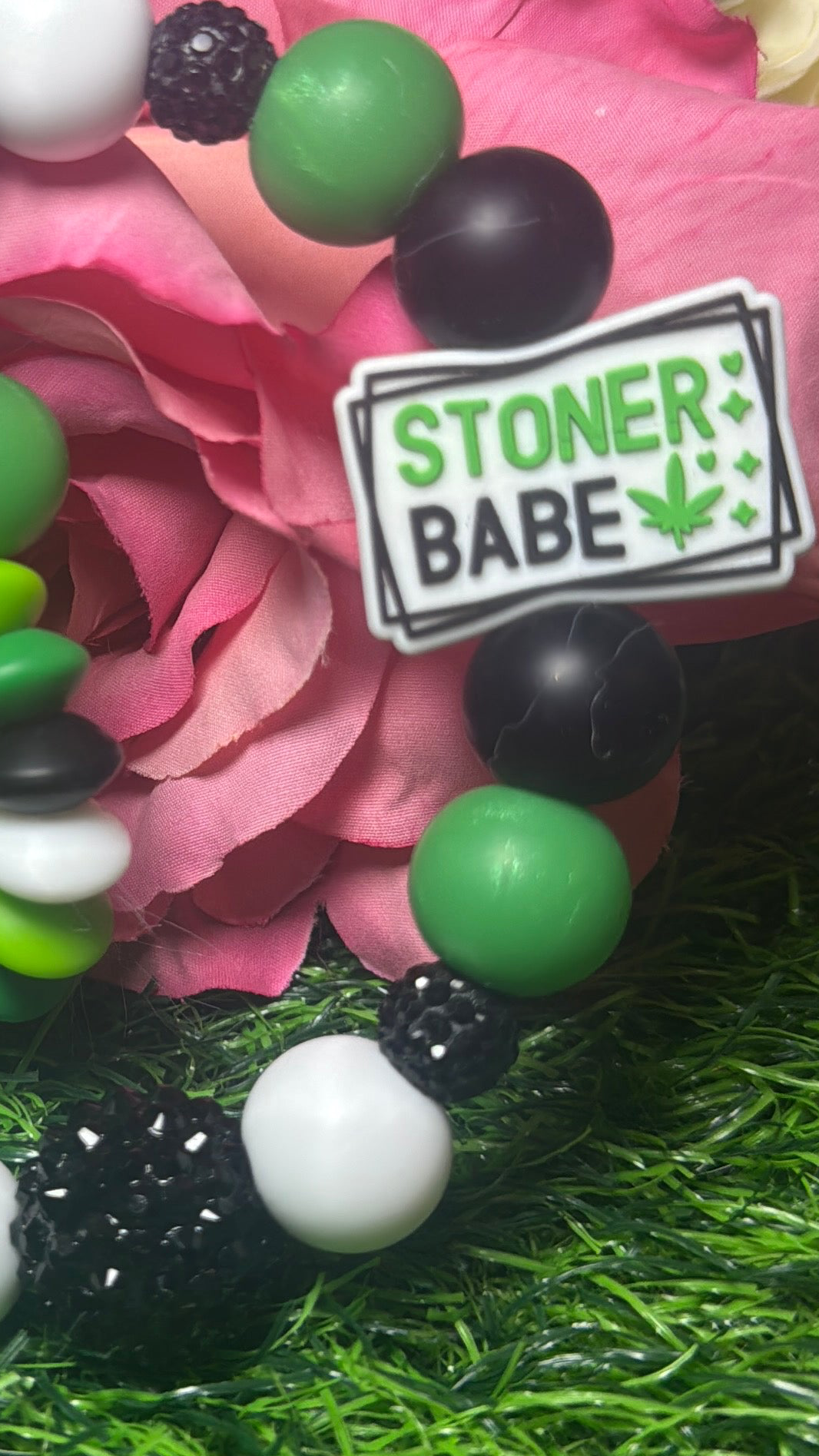 Stoner 2n1 Wristlet/Flower poise keychain