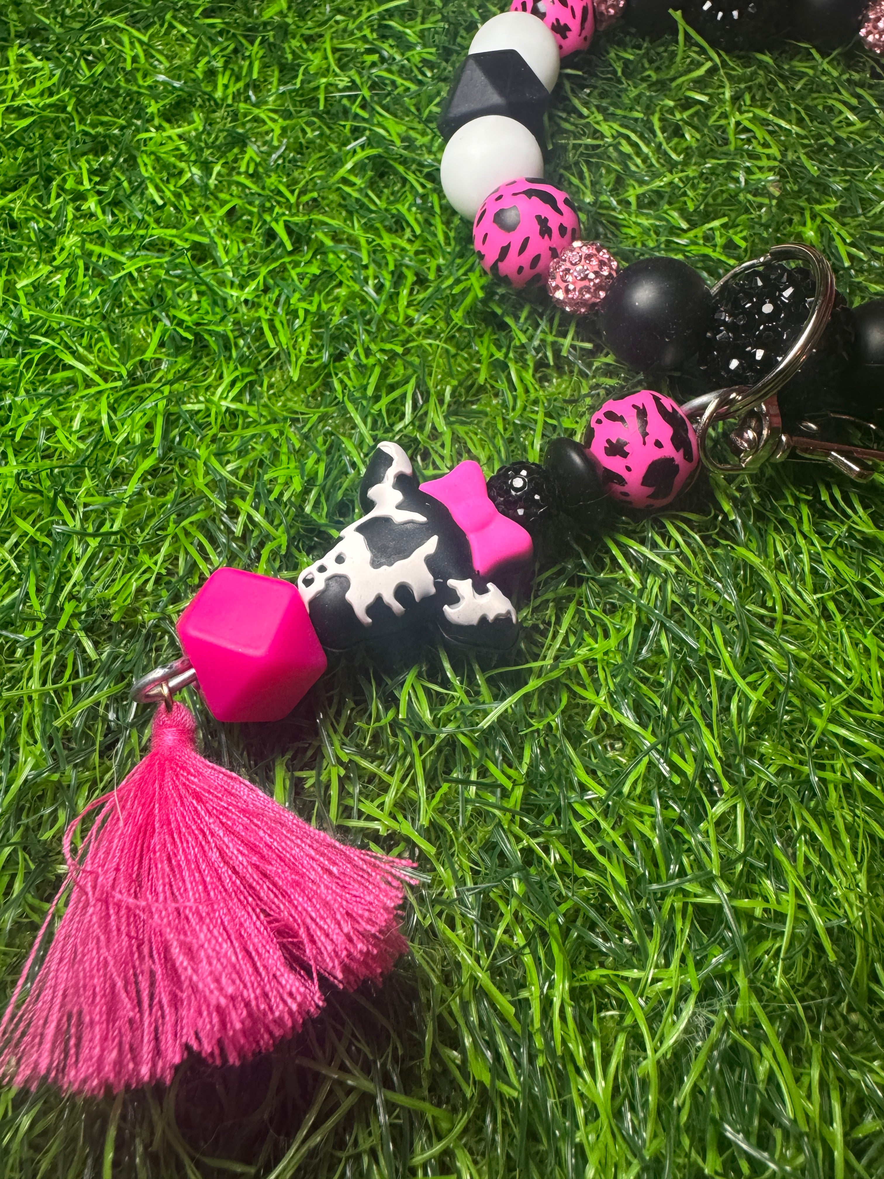 Pink mooood 2n1 straight/wristlet keychain