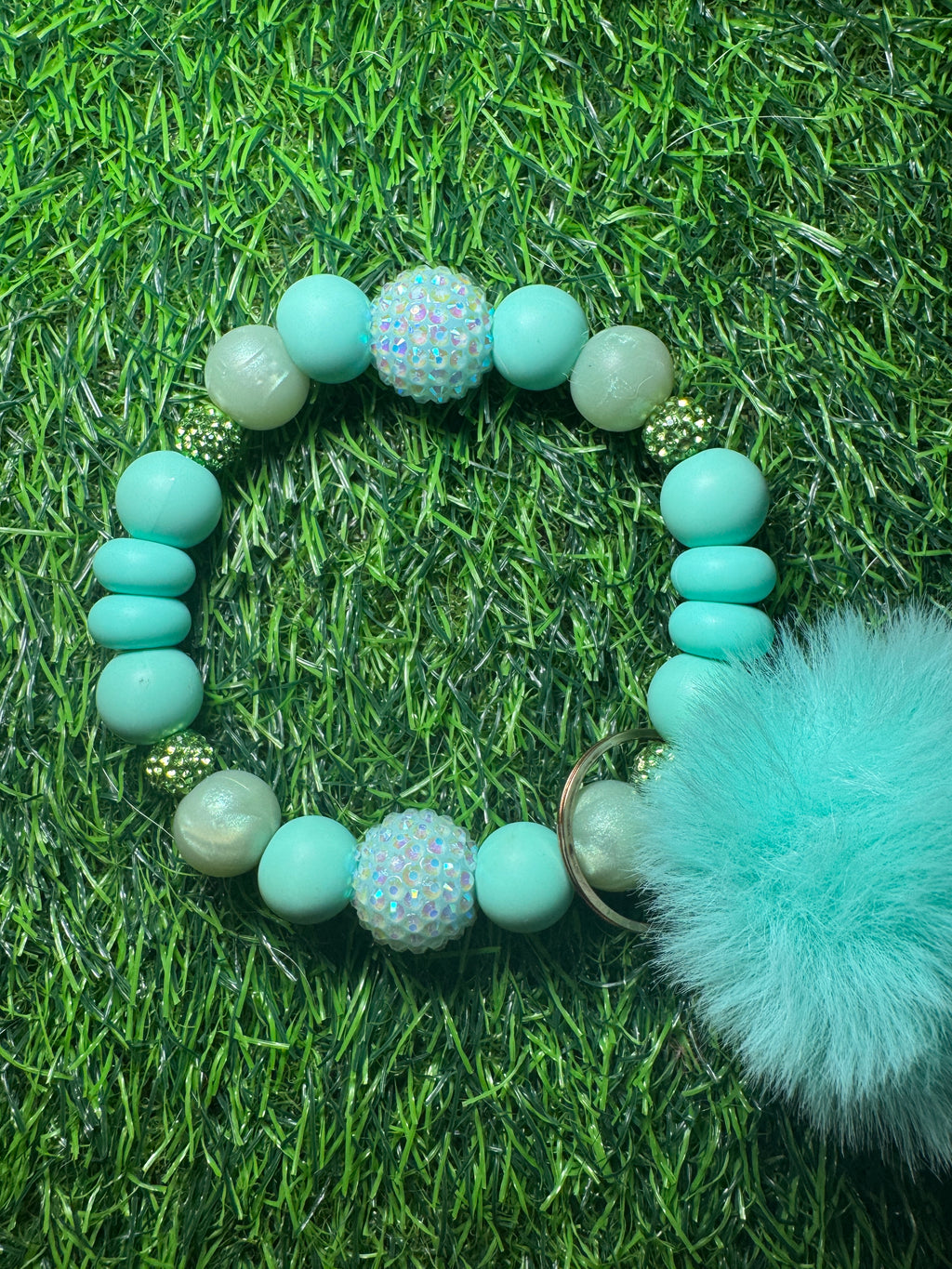 Minty vibes wristlet