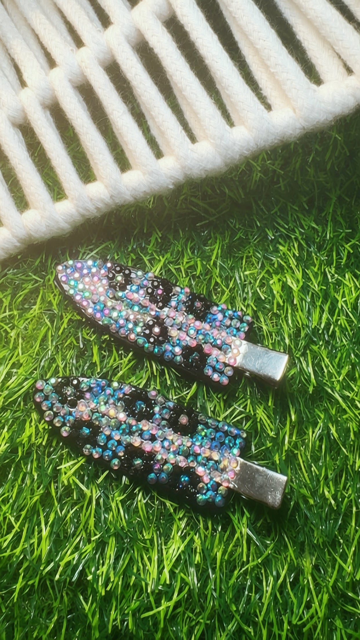 Blingy Creaseless hair clips